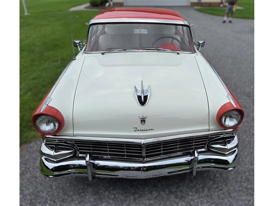 1956 Ford Fairlane 1st Gen - Image 19 of 31