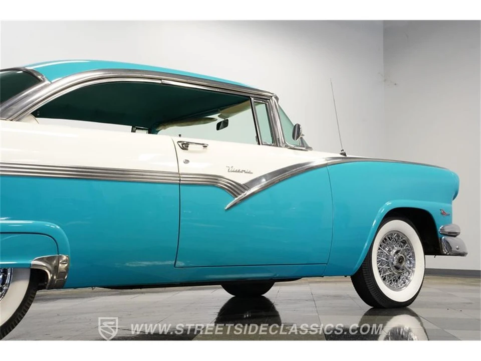 1956 Ford Fairlane 1st Gen - Image 27 of 31