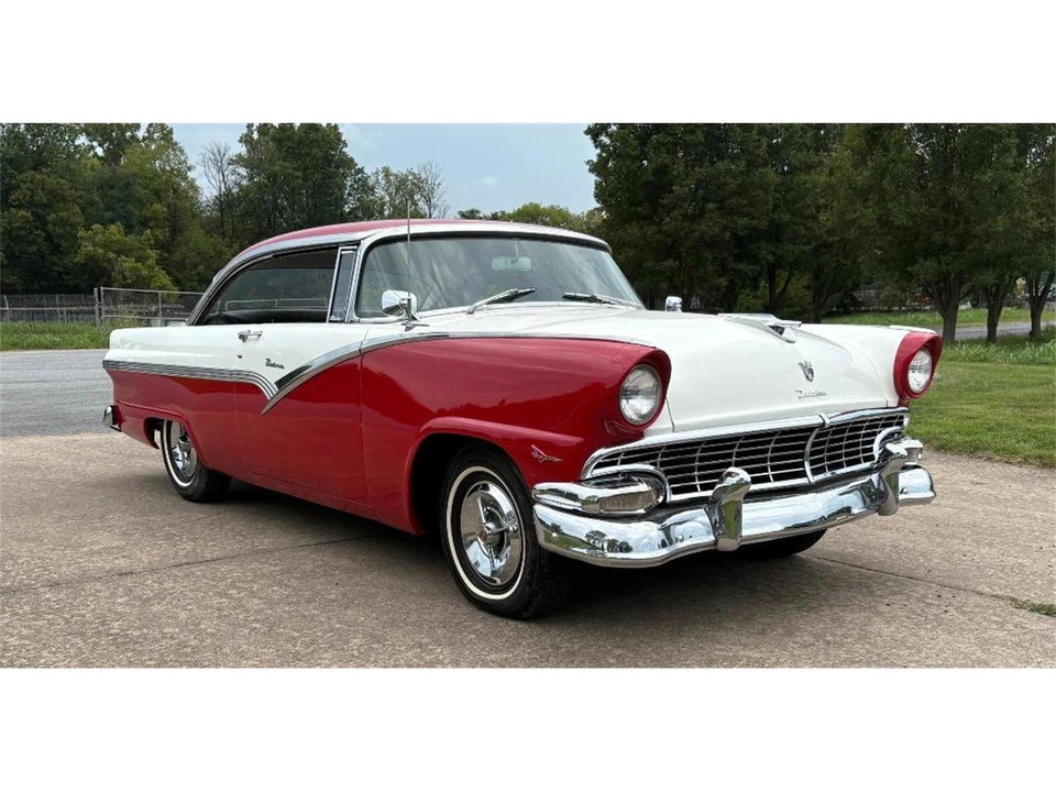 1956 Ford Fairlane 1st Gen - Image 9 of 21