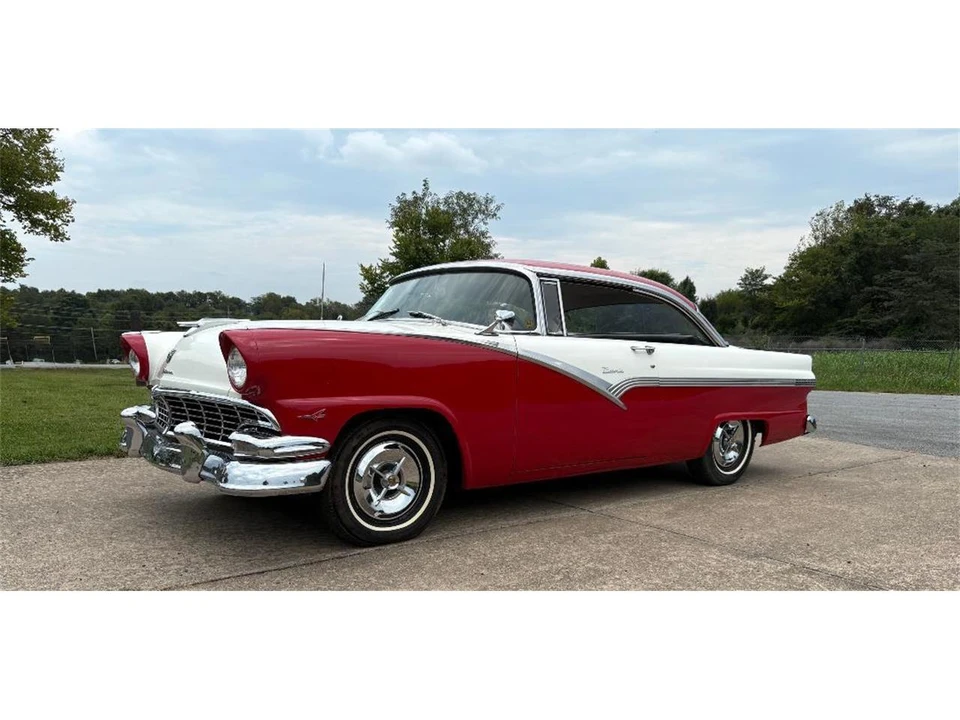1956 Ford Fairlane 1st Gen - Image 18 of 21