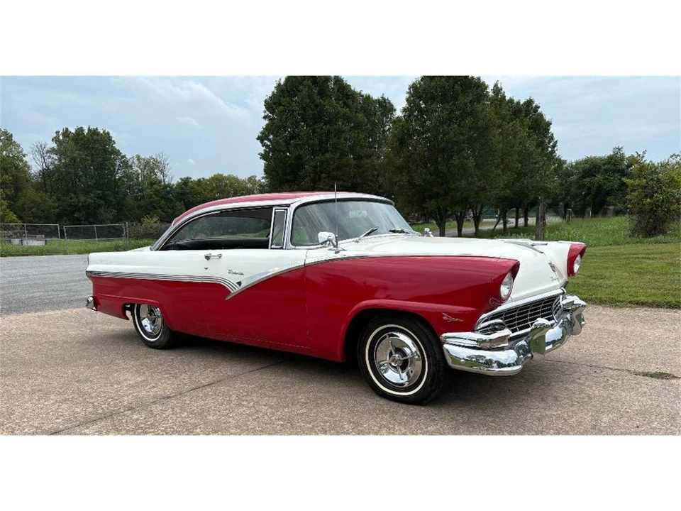 1956 Ford Fairlane 1st Gen - Image 19 of 21
