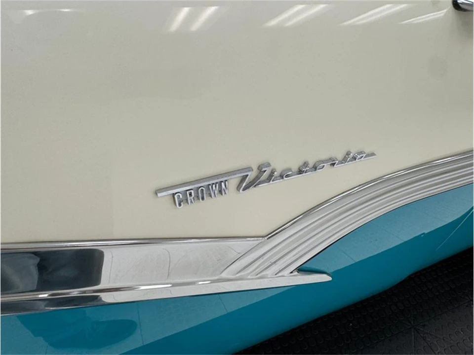 1956 Ford Fairlane 1st Gen - Image 16 of 31