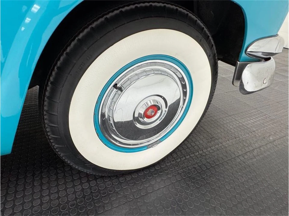 1956 Ford Fairlane 1st Gen - Image 22 of 31