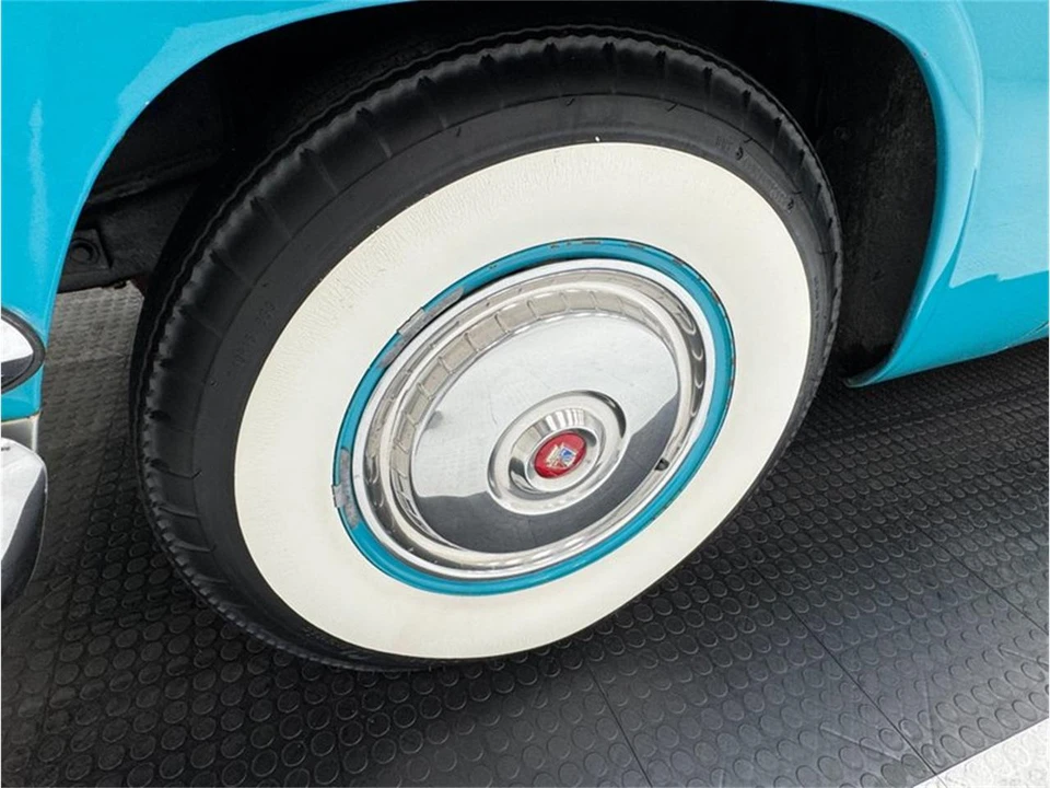 1956 Ford Fairlane 1st Gen - Image 12 of 31