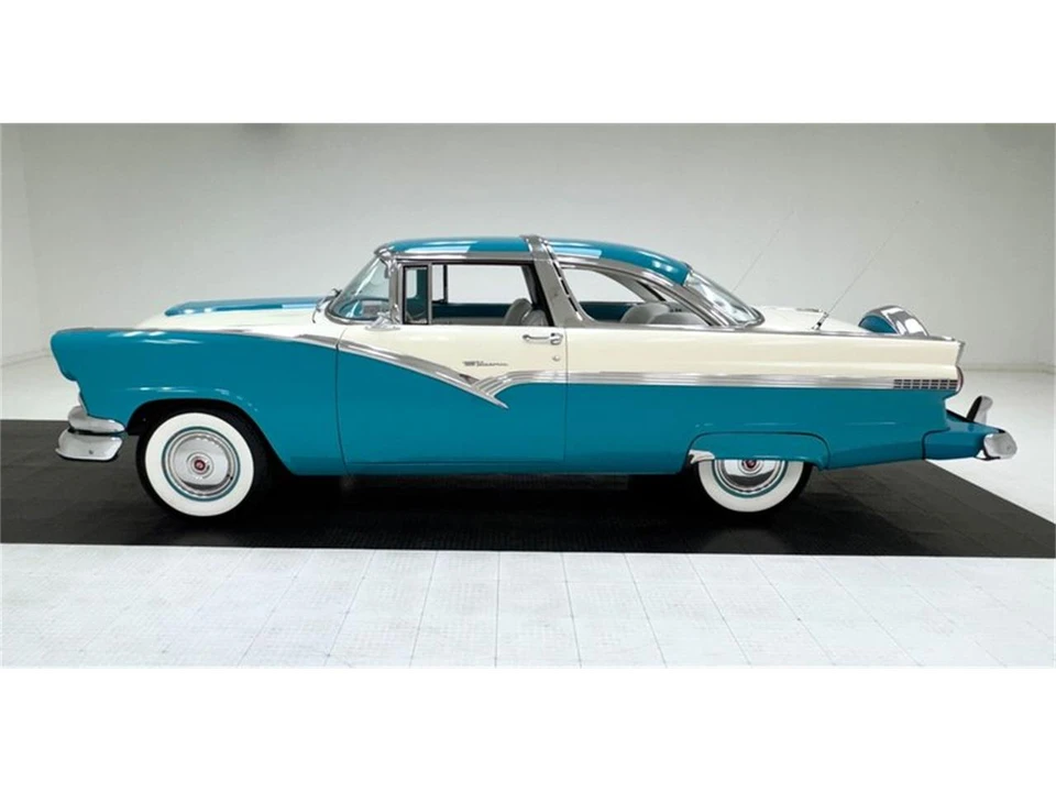 1956 Ford Fairlane 1st Gen - Image 2 of 31