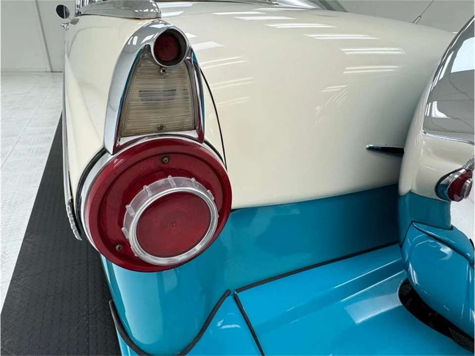 1956 Ford Fairlane 1st Gen - Image 20 of 31