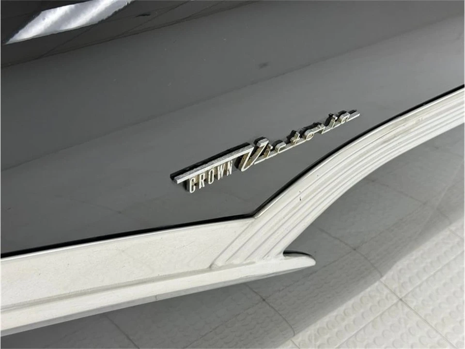 1956 Ford Fairlane 1st Gen - Image 16 of 31
