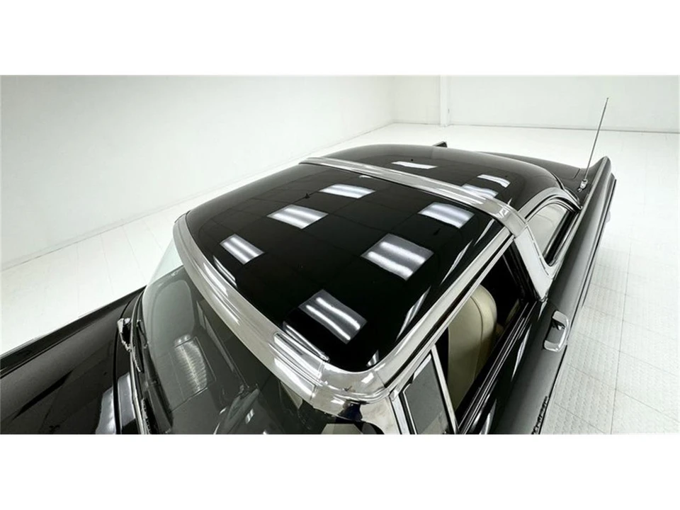 1956 Ford Fairlane 1st Gen - Image 15 of 31