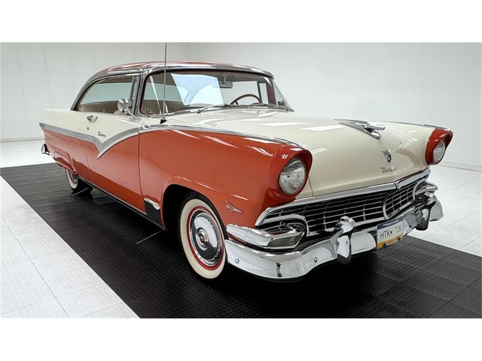 1956 Ford Fairlane 1st Gen - Image 7 of 31