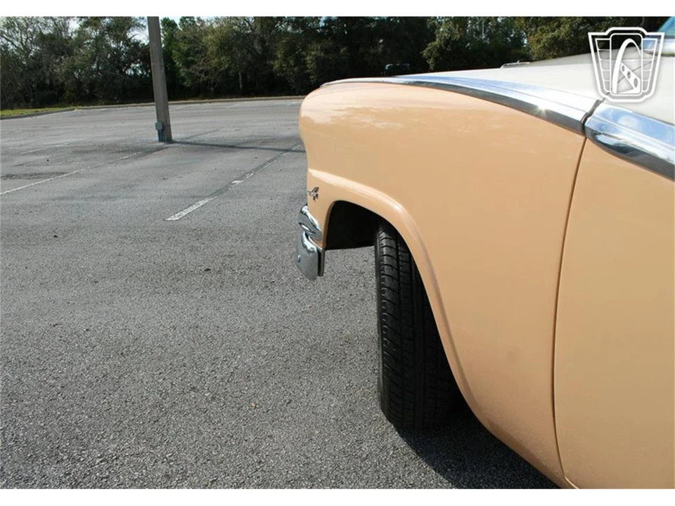 1956 Ford Fairlane 1st Gen - Image 27 of 31