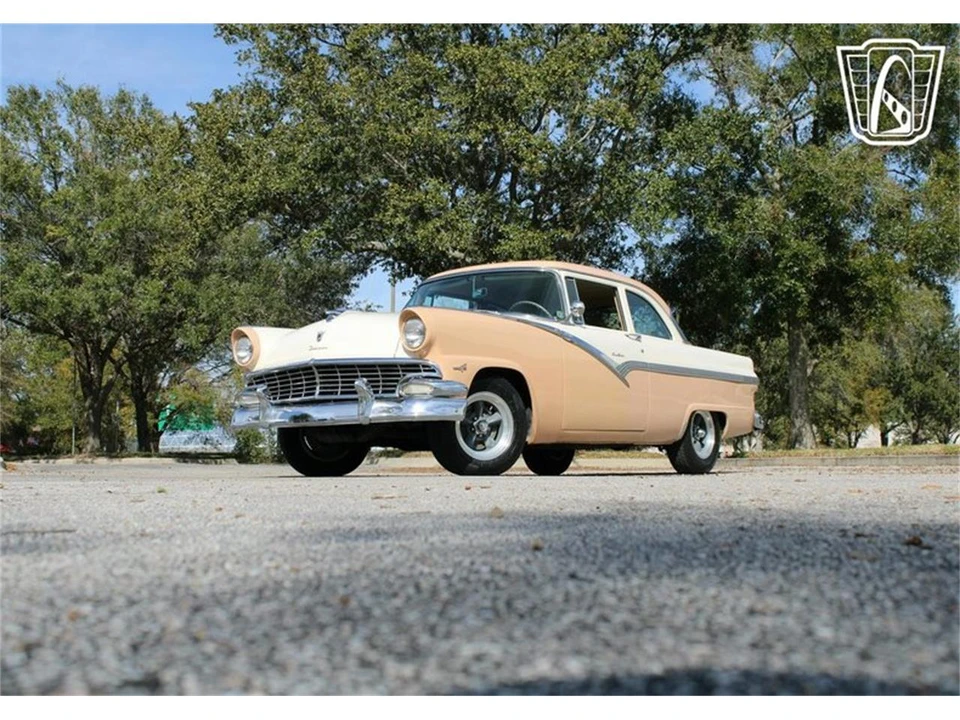 1956 Ford Fairlane 1st Gen - Image 3 of 31