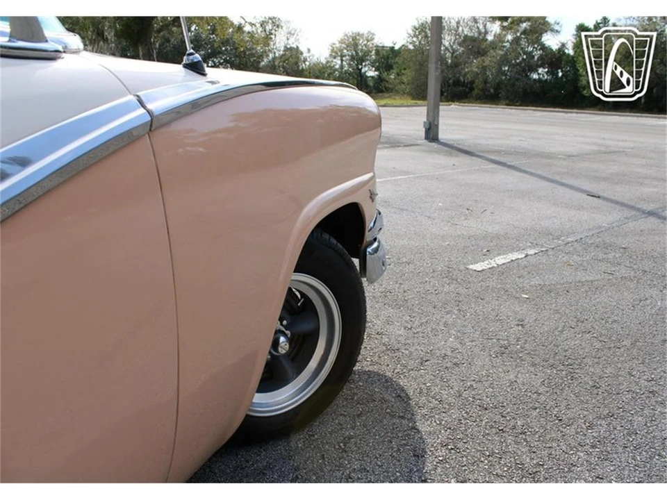 1956 Ford Fairlane 1st Gen - Image 28 of 31
