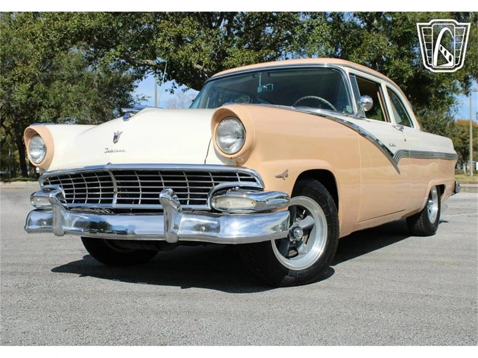 1956 Ford Fairlane 1st Gen - Image 9 of 31