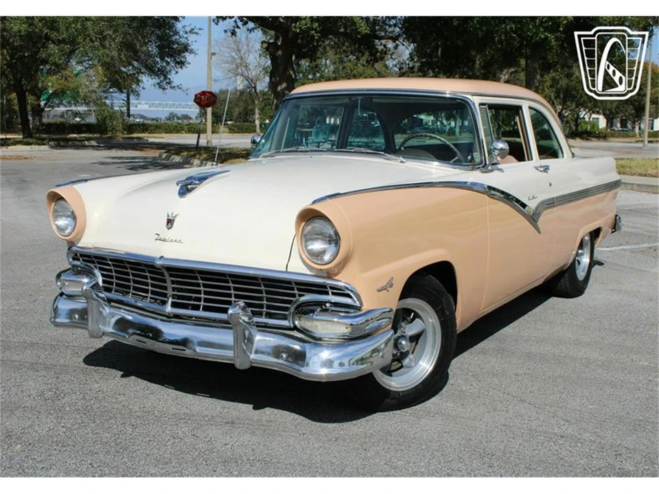 1956 Ford Fairlane 1st Gen - Image 10 of 31
