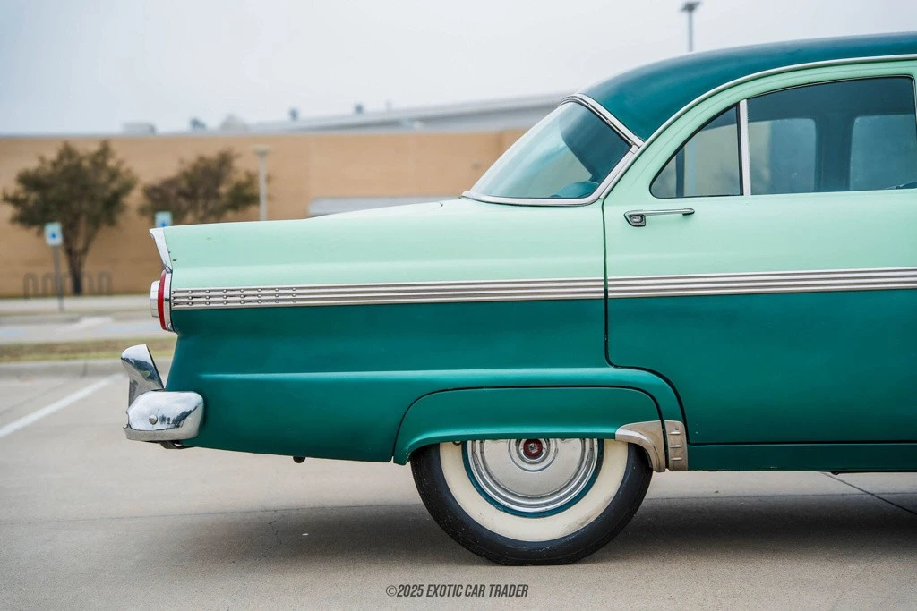 1956 Ford Fairlane 2nd Gen - Image 10 of 12