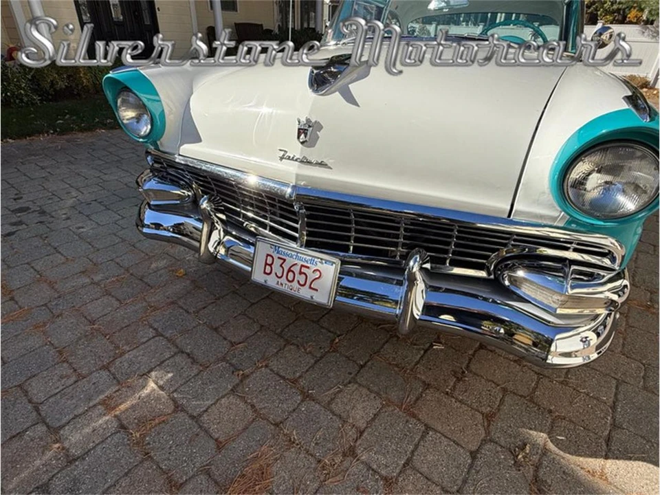 1956 Ford Fairlane 1st Gen - Image 27 of 31