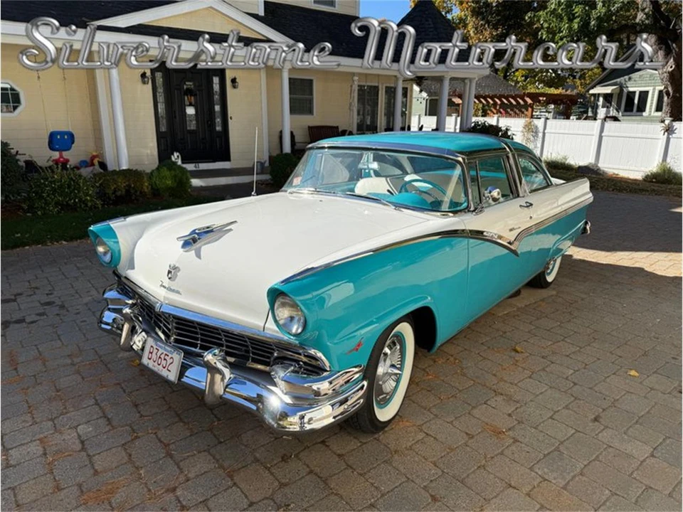 1956 Ford Fairlane 1st Gen - Image 10 of 31