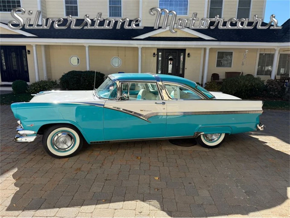 1956 Ford Fairlane 1st Gen - Image 8 of 31