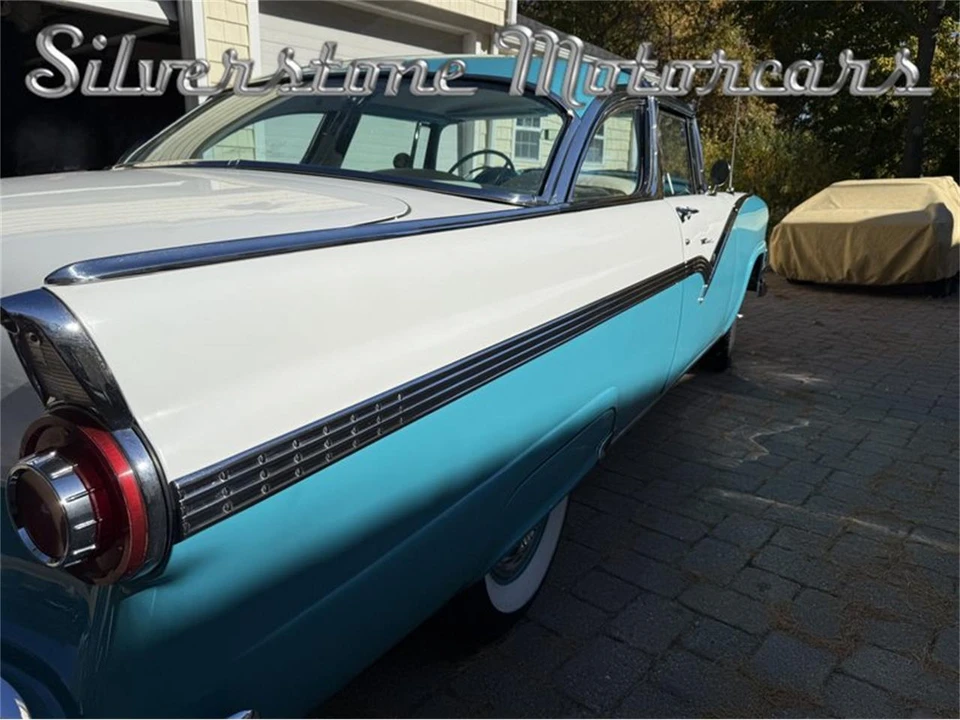 1956 Ford Fairlane 1st Gen - Image 19 of 31