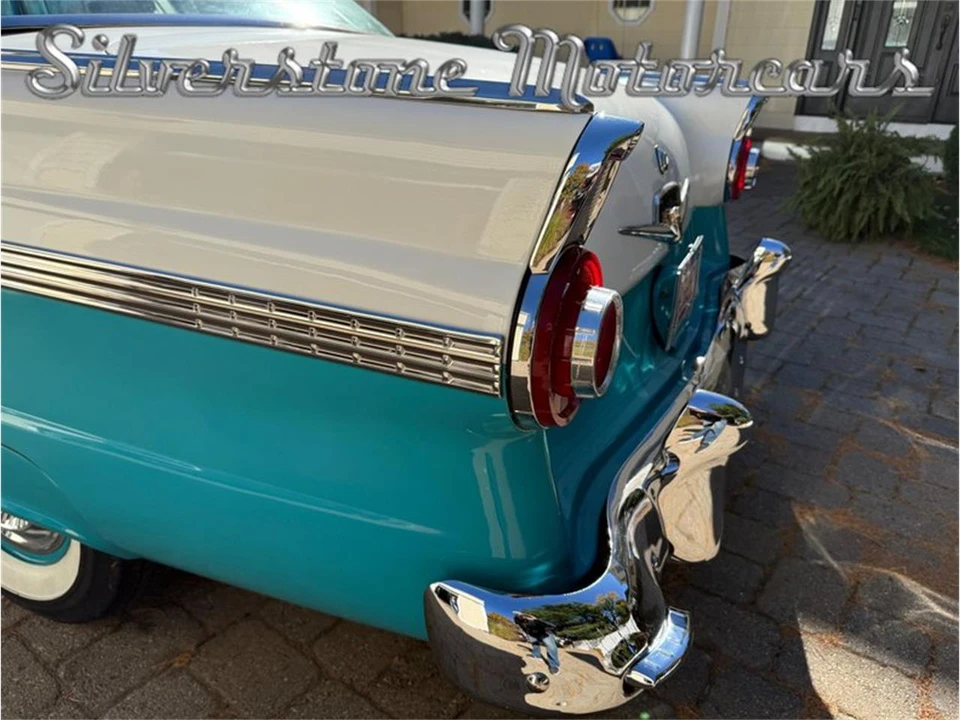 1956 Ford Fairlane 1st Gen - Image 22 of 31