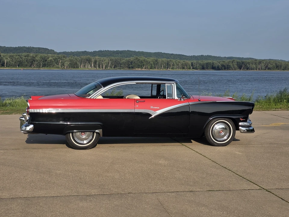 1956 Ford Fairlane 1st Gen - Image 12 of 31