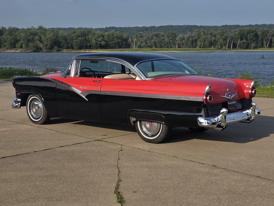 1956 Ford Fairlane 1st Gen - Image 4 of 31