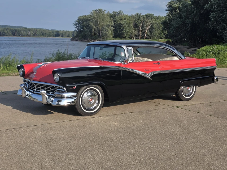 1956 Ford Fairlane 1st Gen - Image 8 of 31