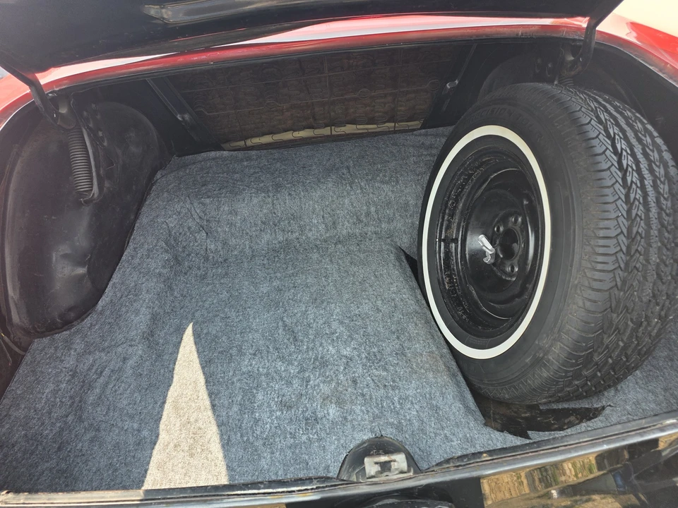 1956 Ford Fairlane 1st Gen - Image 29 of 31