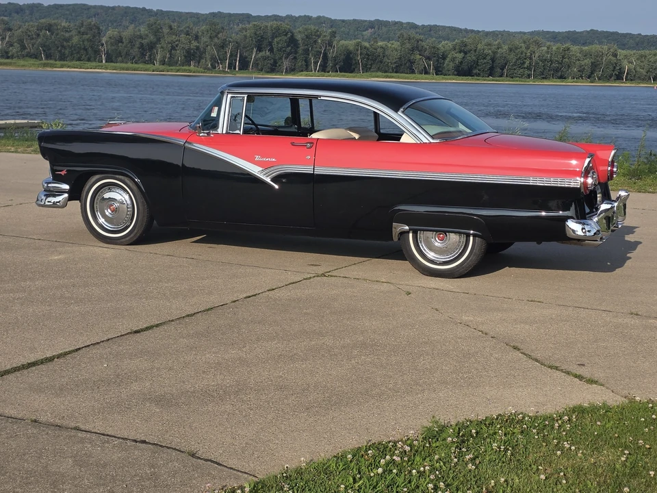 1956 Ford Fairlane 1st Gen - Image 3 of 31