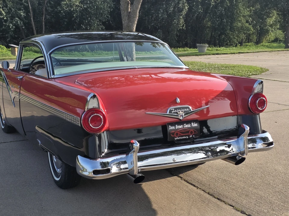 1956 Ford Fairlane 1st Gen - Image 16 of 31