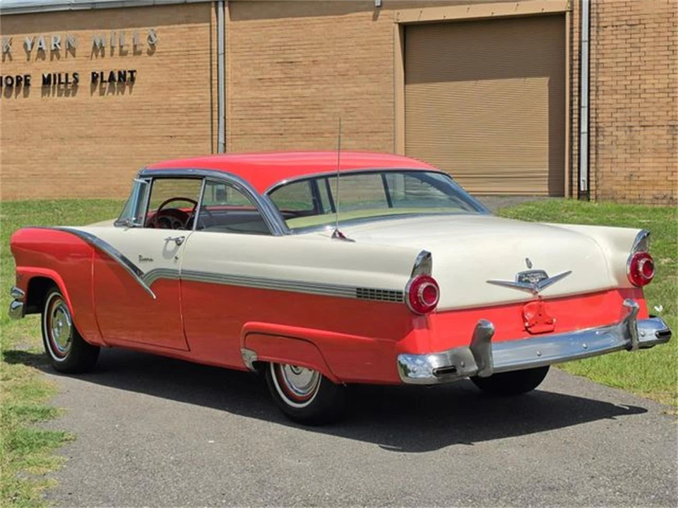 1956 Ford Fairlane 1st Gen - Image 11 of 31