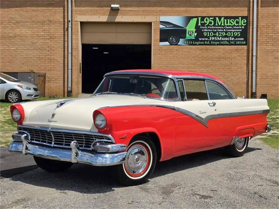 1956 Ford Fairlane 1st Gen - Image 13 of 31