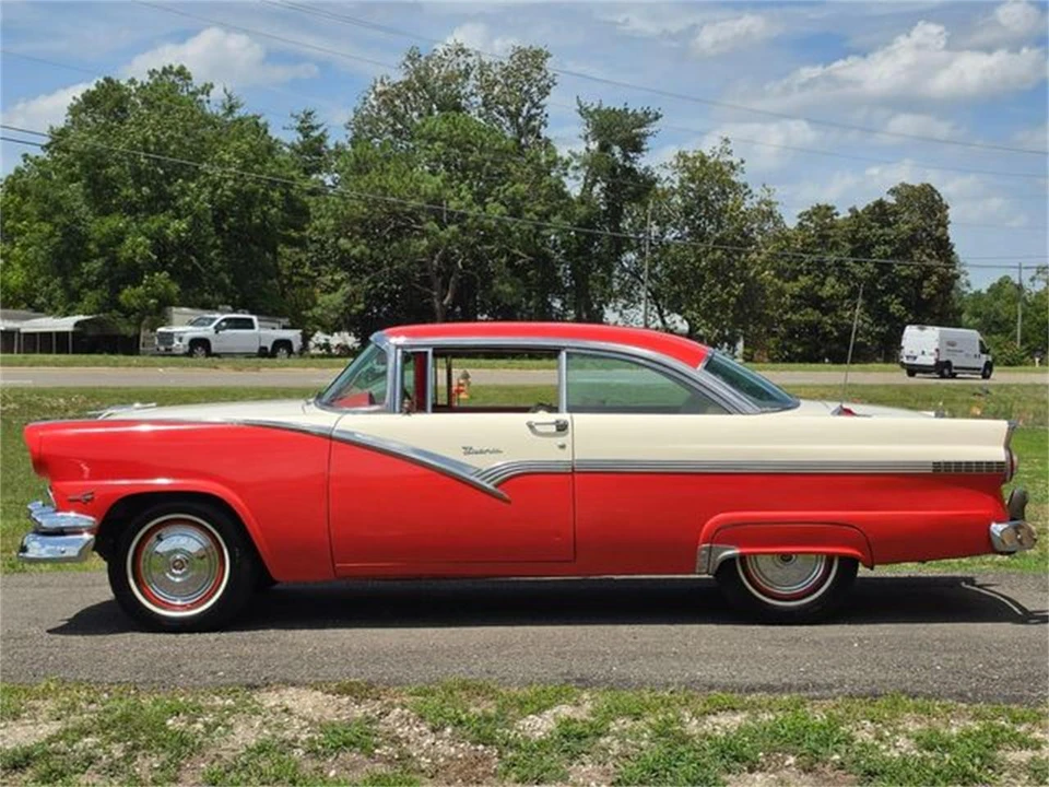 1956 Ford Fairlane 1st Gen - Image 12 of 31