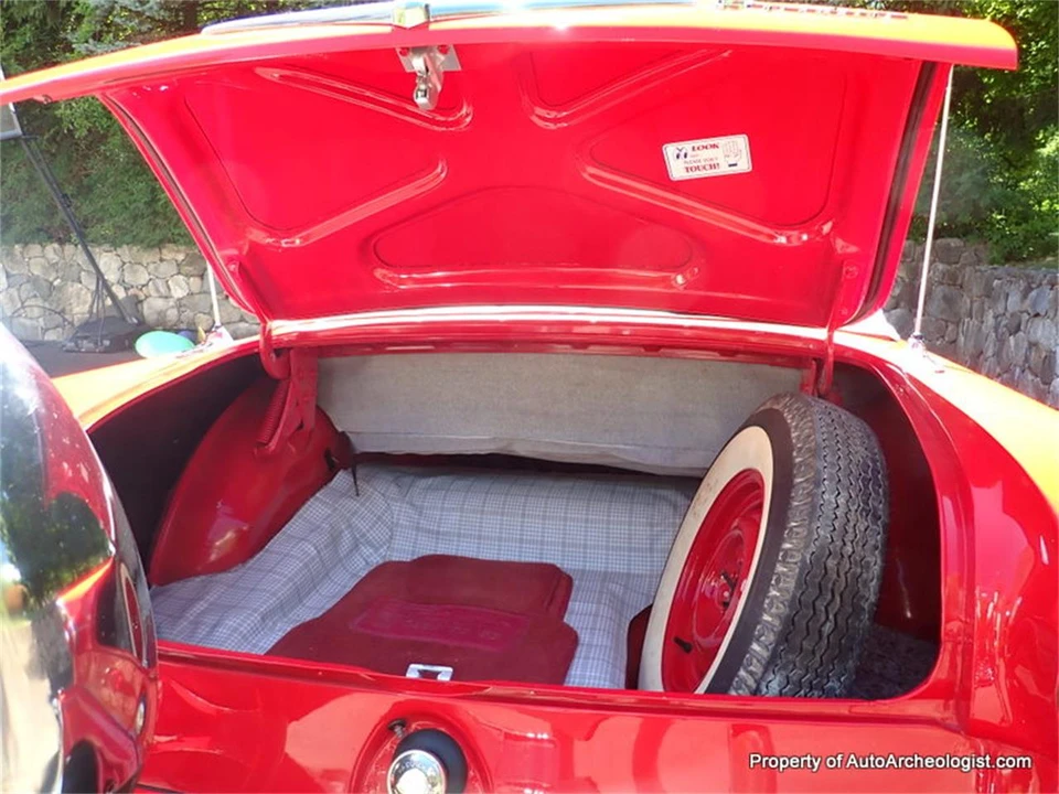 1956 Ford Fairlane 1st Gen - Image 19 of 24