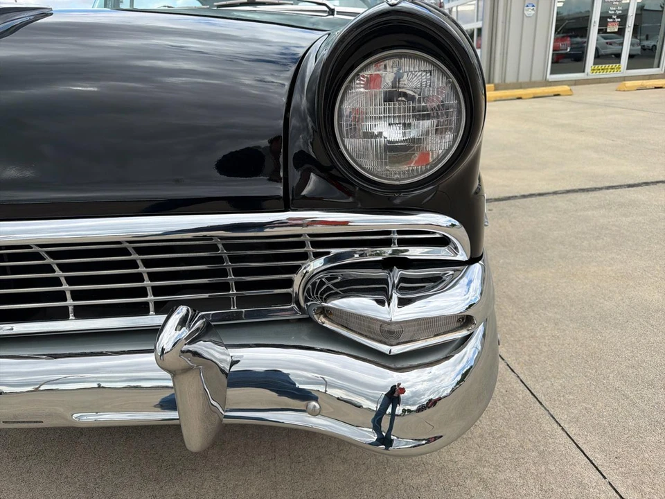 1956 Ford Fairlane 1st Gen - Image 23 of 31