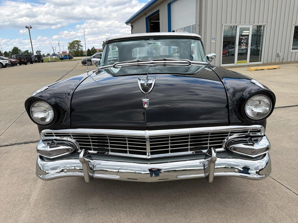 1956 Ford Fairlane 1st Gen - Image 18 of 31