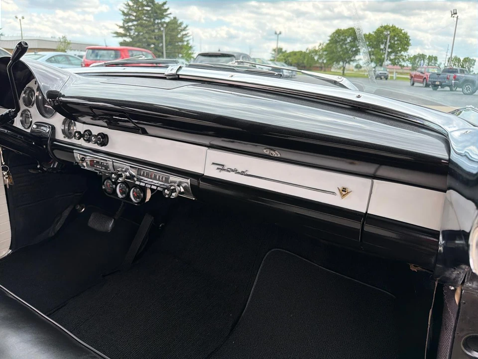 1956 Ford Fairlane 1st Gen - Image 30 of 31