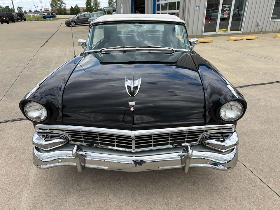 1956 Ford Fairlane 1st Gen - Image 19 of 31