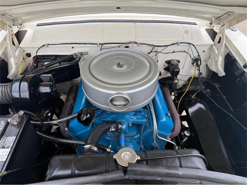 1956 Ford Fairlane 1st Gen - Image 23 of 31