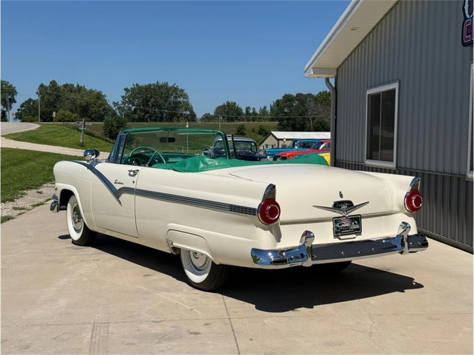 1956 Ford Fairlane 1st Gen - Image 12 of 31