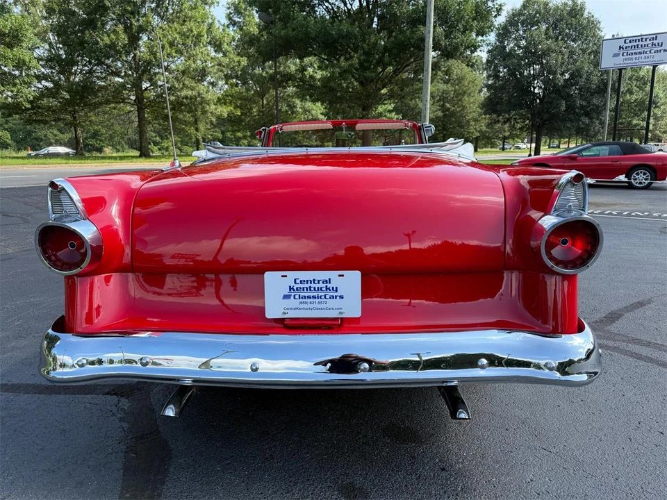 1956 Ford Fairlane 1st Gen - Image 8 of 31