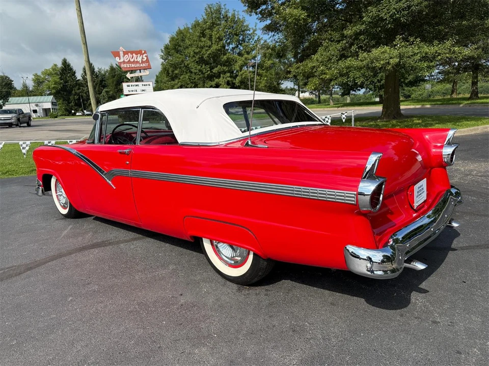 1956 Ford Fairlane 1st Gen - Image 17 of 31