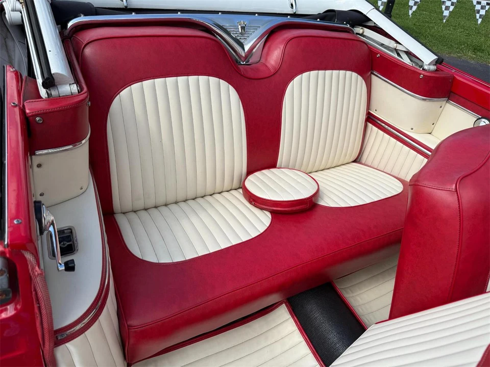 1956 Ford Fairlane 1st Gen - Image 25 of 31