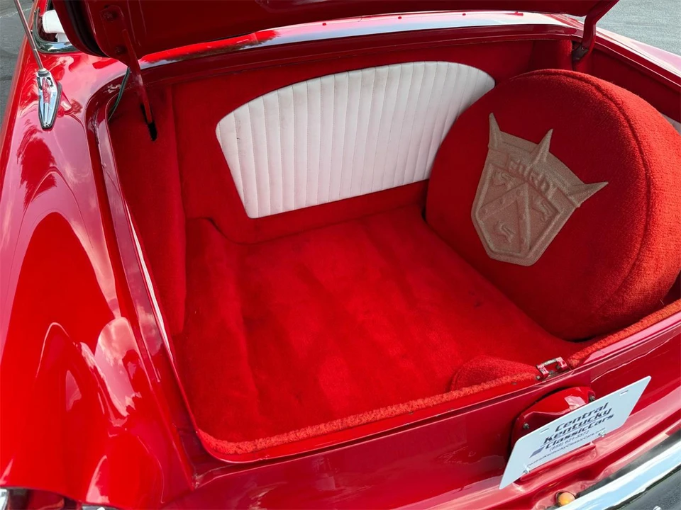 1956 Ford Fairlane 1st Gen - Image 28 of 31