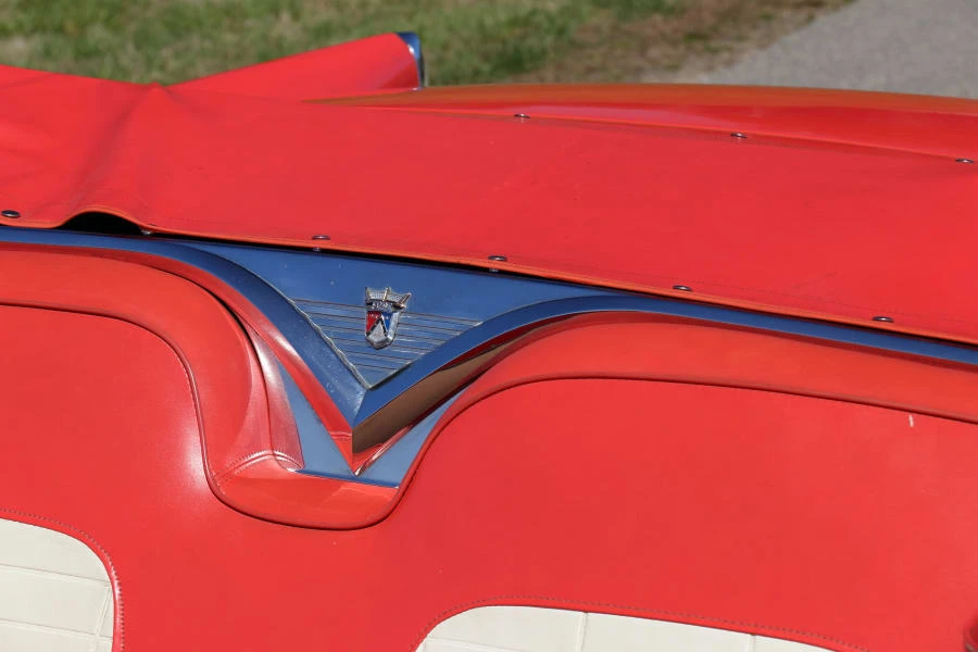 1956 Ford Fairlane 1st Gen - Image 20 of 30