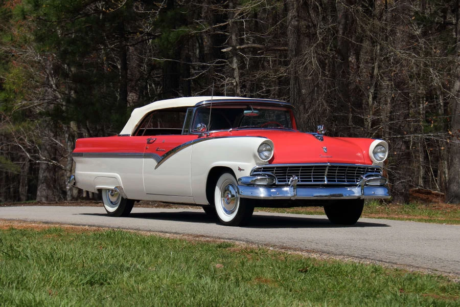 1956 Ford Fairlane 1st Gen - Image 15 of 30
