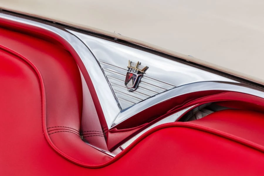 1956 Ford Fairlane 1st Gen - Image 27 of 31