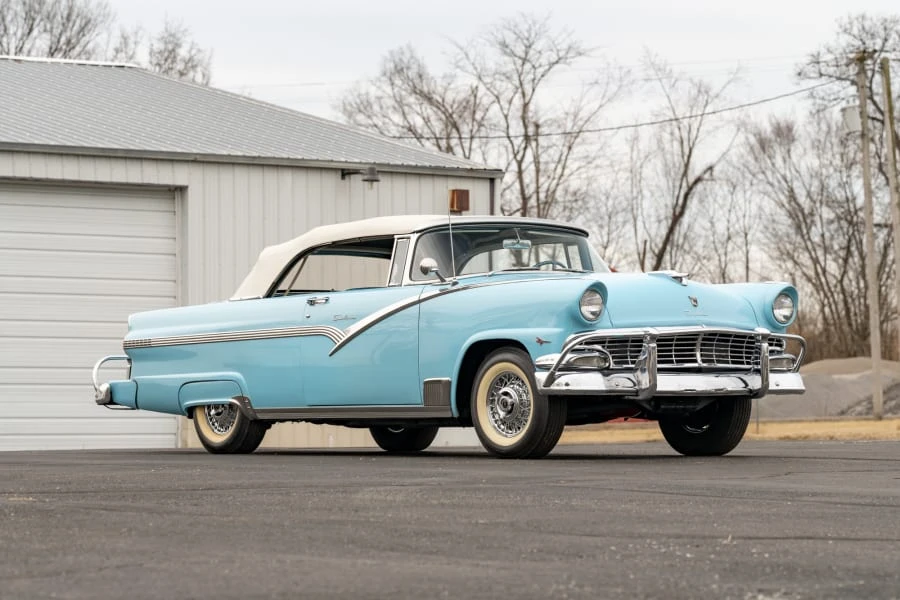1956 Ford Fairlane 1st Gen - Image 19 of 30