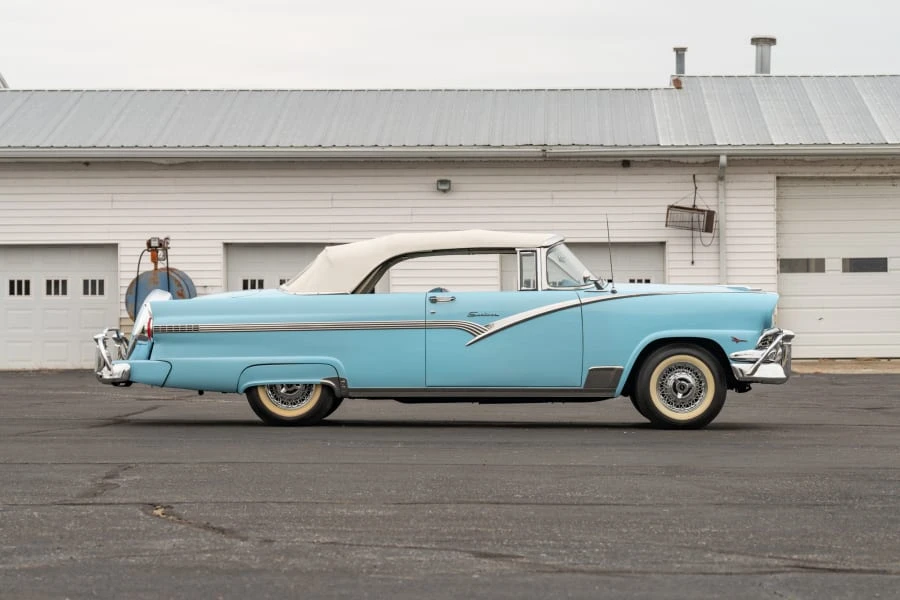 1956 Ford Fairlane 1st Gen - Image 2 of 30
