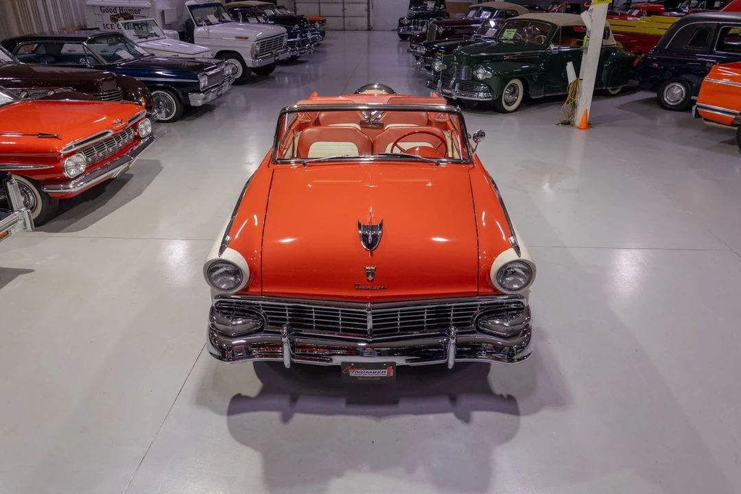 1956 Ford Fairlane 1st Gen - Image 7 of 12